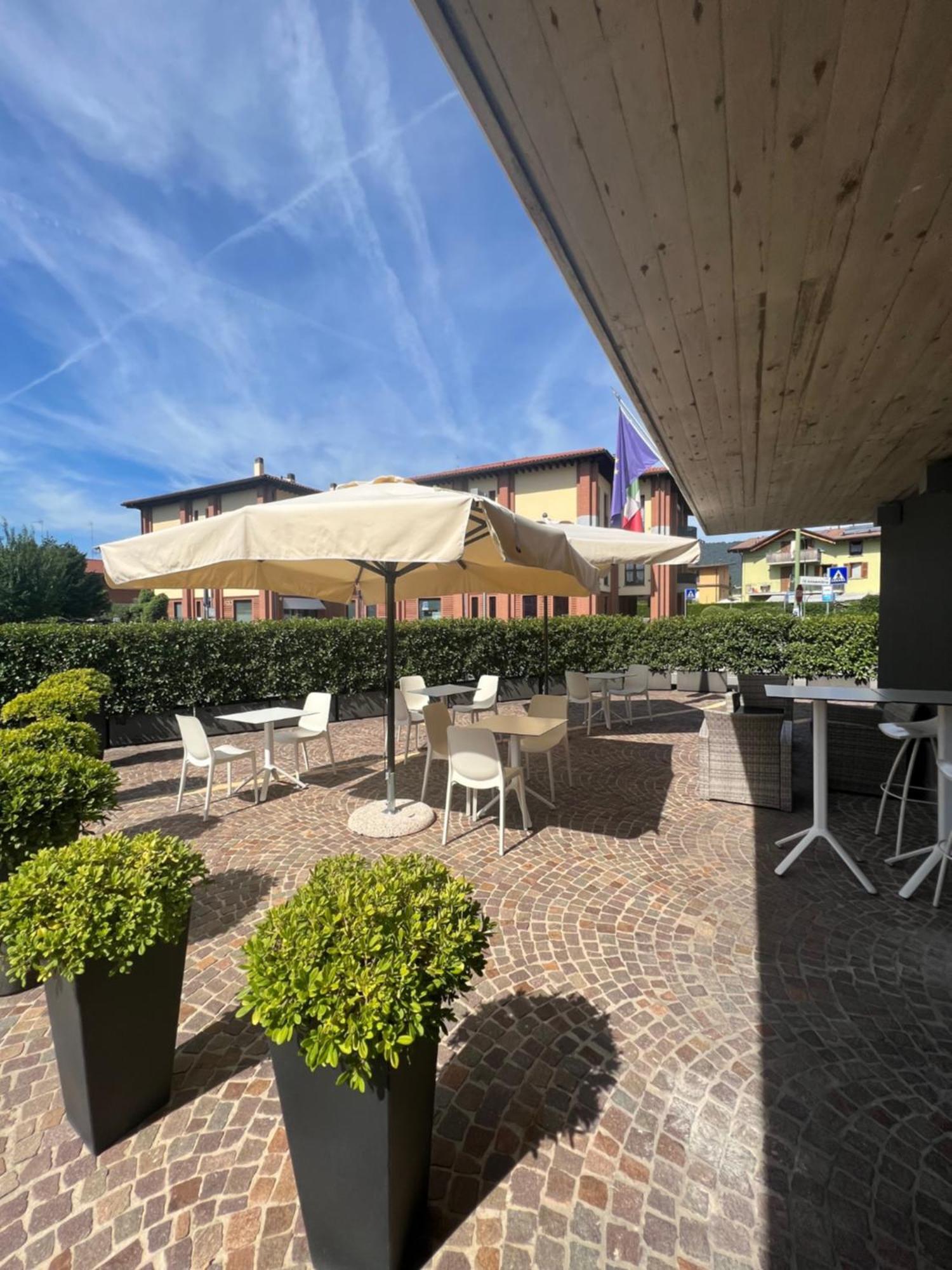 San Valentino Hotel Villa di Serio Экстерьер фото
